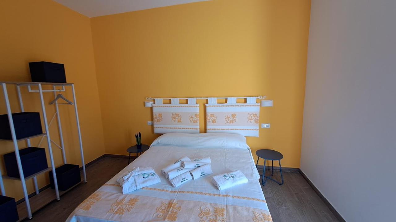 B&B La Chintina 산트 안토니오 디 갈루라 외부 사진